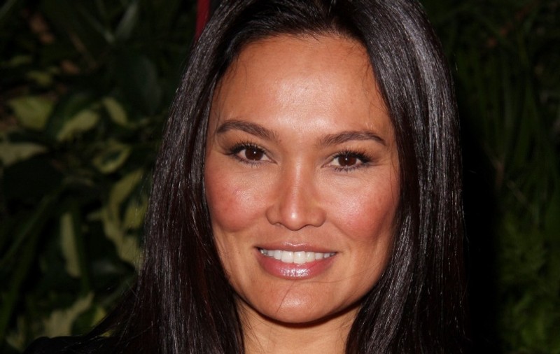 Tia Carrere divorţează