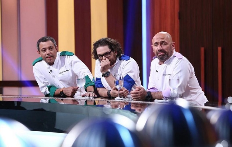Cine a fost concurentul eliminat de la „Chefi la cuțite”. Surpriză pentru Florin Dumitrescu