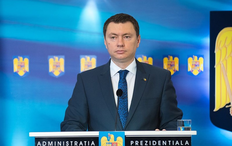 Consilierul prezidențial Cosmin Marinescu: societatea nu mai pare dispusă să voteze "politicieni care doar le aruncă niște sute de lei în buzunar pentru a le cumpăra votul"