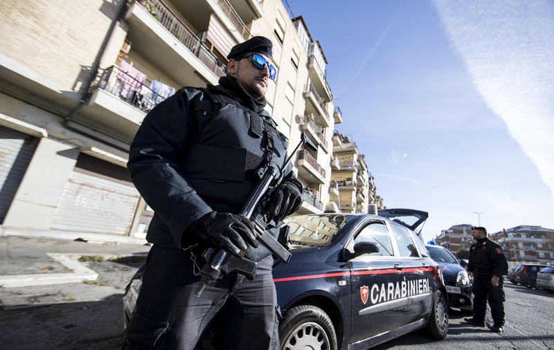 Cinci persoane arestate în Italia în legătură cu atacul terorist de la târgul de Crăciun din Berlin
