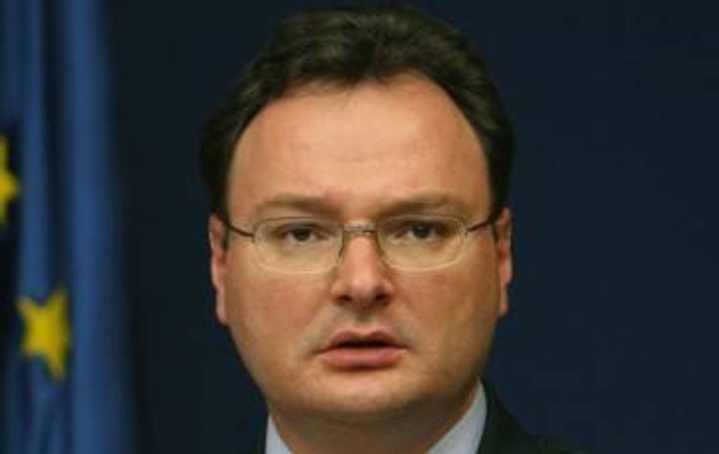 Ministrul Educaţiei o dă la întors: taxele la facultate nu se măresc