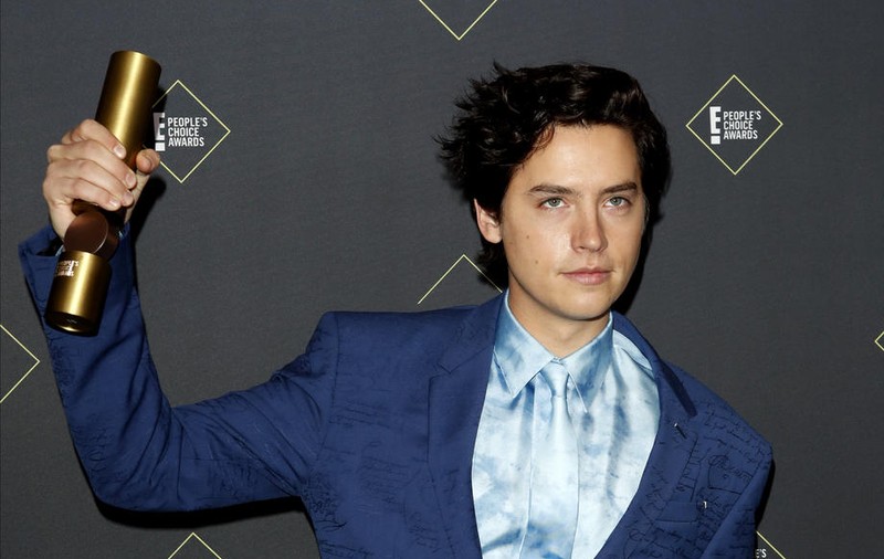 Cole Sprouse, arestat la un protest antirasism, după moartea lui George Floyd. Ce a declarat actorul