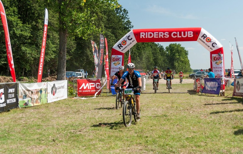 Expediție ciclistă marca Riders Club pentru pasionați: Dumbrava cu Mărgăritar! Aventură cu 45 de curse și cu multe povești despre bucuria pedalatului în Parcul Natural Comana / GALERIE FOTO