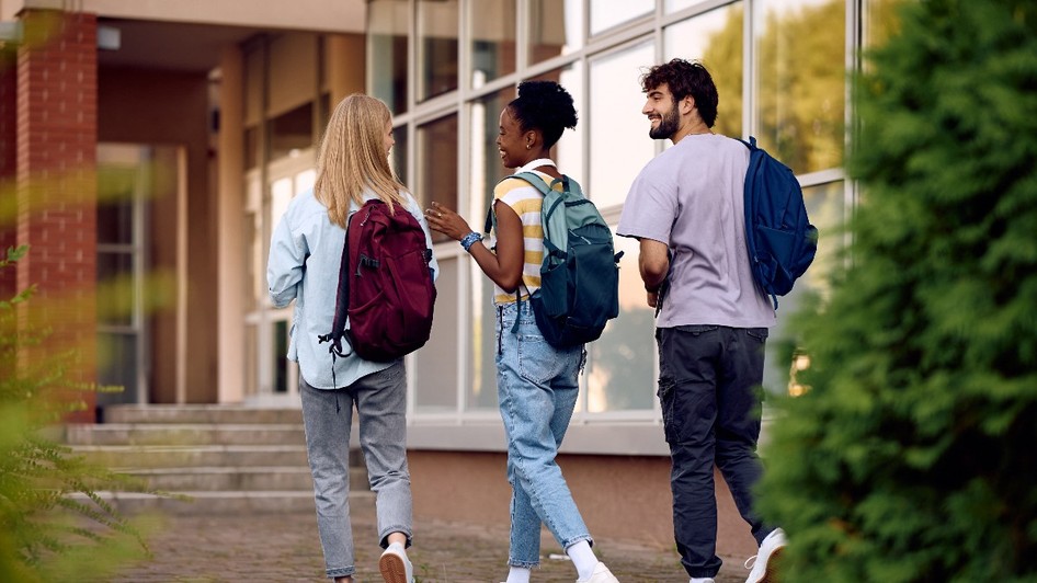 Administrația Trump a propus o taxă de 70.000 de dolari pentru studenții internaționali care doresc să lucreze în Statele Unite
