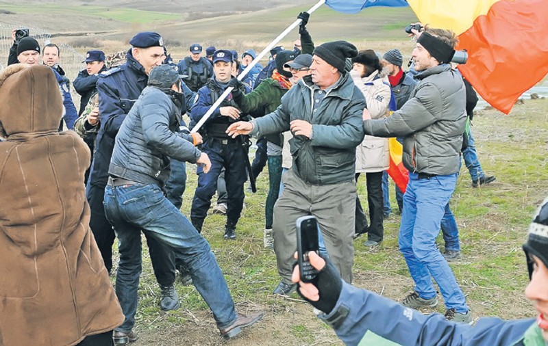 37 de urmăriţi penal, după protestele de la Pungeşti