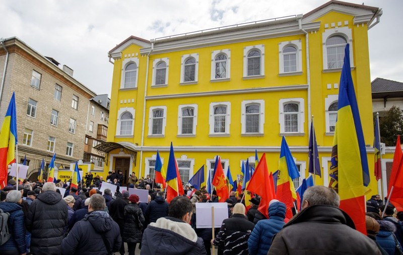 Sintagma „limba română” rămâne în toată legislația Republicii Moldova, a decis Curtea Constituțională de la Chișinău