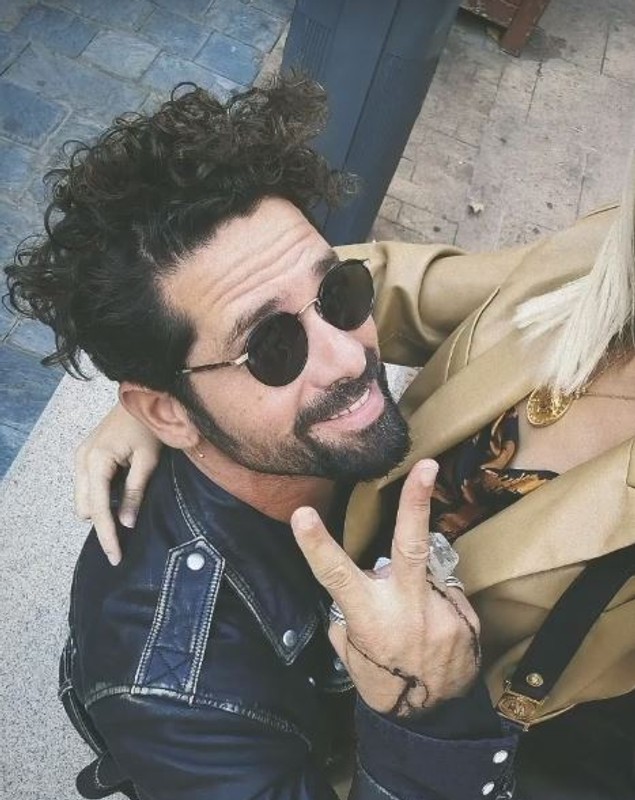 Ce a spus Dani Oțil despre iubitul Lidiei Buble. Cântăreața are o relație cu actorul Harlys Becerra: „Frumușelul cu barbă”
