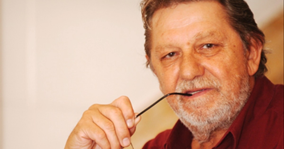 Sebastian Papaiani a murit