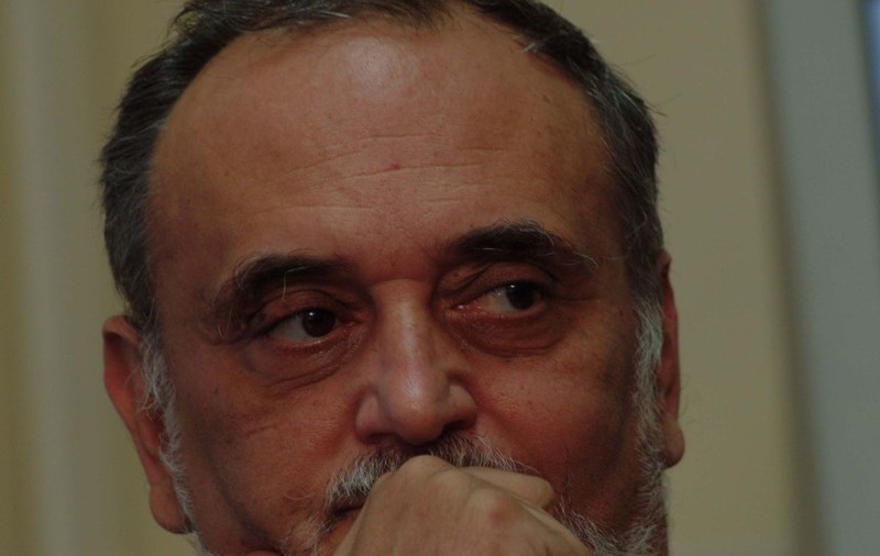 Dinu Patriciu: "Lăsaţi-mă mâine dimineaţa fără niciun ban în Piaţa Unirii şi probabil peste un an voi fi bogat" | VIDEO