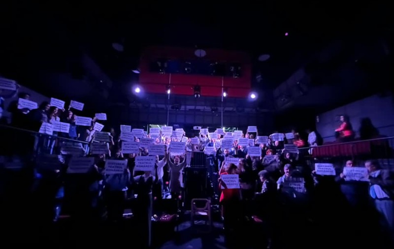 Spectacol de la Teatrul Masca din București, confiscat de AUR pentru promovare politică fără știrea tuturor spectatorilor. Ce zice instituția