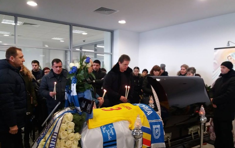 Înmormântarea lui Nicolae Tilihoi are loc azi, la ora 14.00. Gică Popescu, în lacrimi lângă sicriu | FOTO&VIDEO