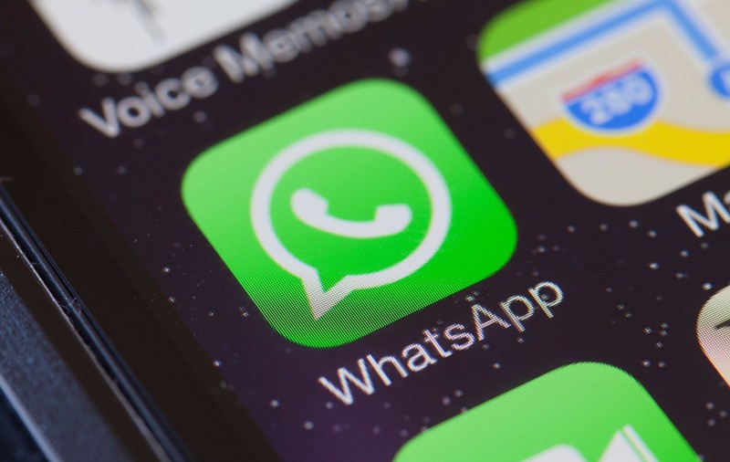 UE vrea ca aplicația WhatsApp să fie mai responsabilă în combaterea fake news-urilor și a fraudelor