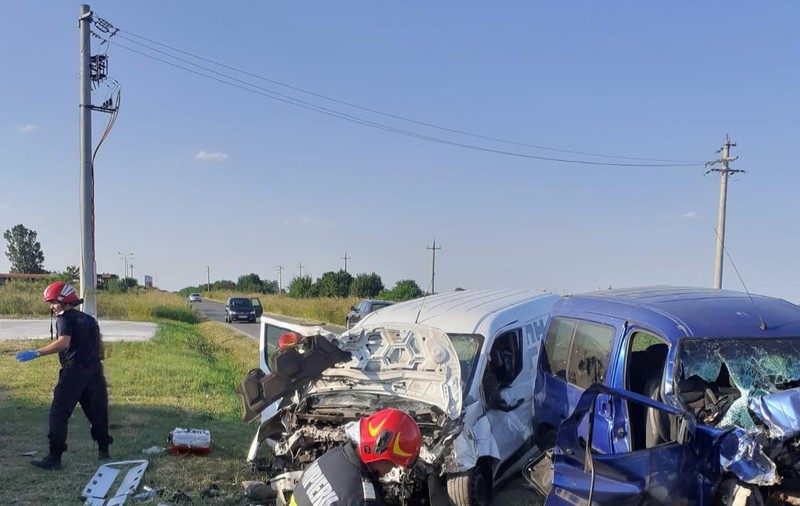 Două persoane au murit și alte două au fost grav rănite în urma unui accident produs pe DJ 507, în Giurgiu