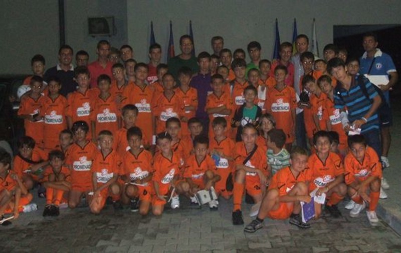 Copiii de la Prosport Focşani, primiţi regeşte de Steaua