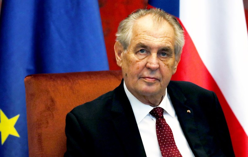 Președintele Cehiei, Milos Zeman, internat în spital, la o zi după alegerile parlamentare