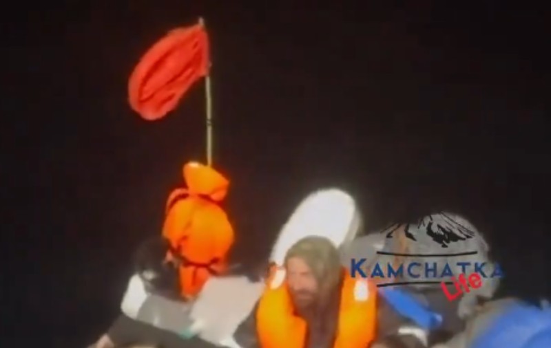 Rus salvat după ce a plutit în derivă 67 de zile, în Pacific. Două persoane au murit | VIDEO