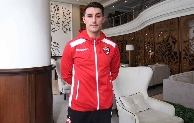 Interviu exclusiv cu englezul Jordan Mustoe, noul fundaș dreapta de la Dinamo: "Dacă nu ar fi fost fotbalul, eram rugbist! Sau poate lucram în construcții sau eram electrician"