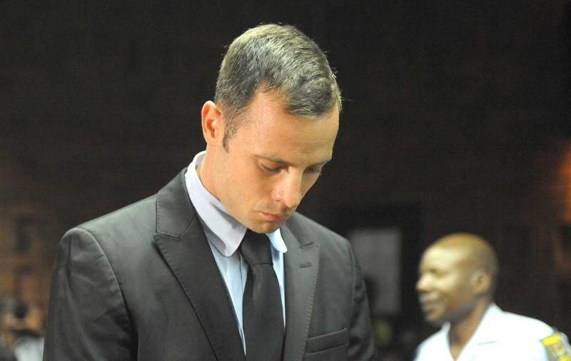OSCAR PISTORIUS, CONDAMNAT la 5 ANI de ÎNCHISOARE pentru OMOR din CULPĂ!