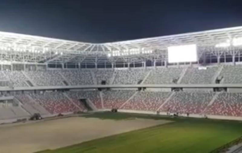 VIDEO | A fost testată nocturna noului stadion Steaua. Arena este aproape gata