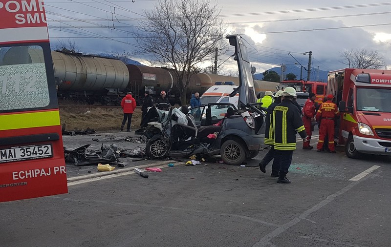 FOTO&VIDEO/ Patru oameni, morți într-un grav accident în Hărman, județul Brașov. Un copil, printre victime