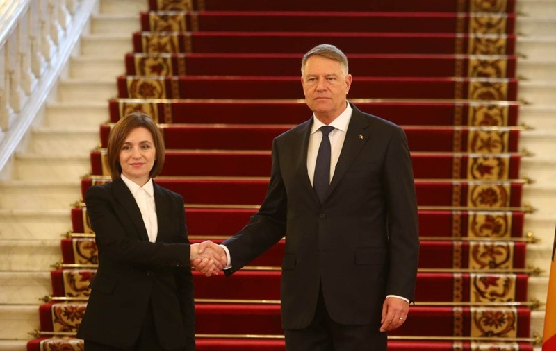 Klaus Iohannis, vizită oficială la Chişinău. Ce va discuta cu Maia Sandu