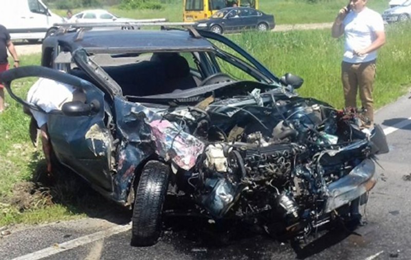Marius Lungu a murit într-un accident violent. Mașina tânărului fotbalist, spulberată de o basculantă