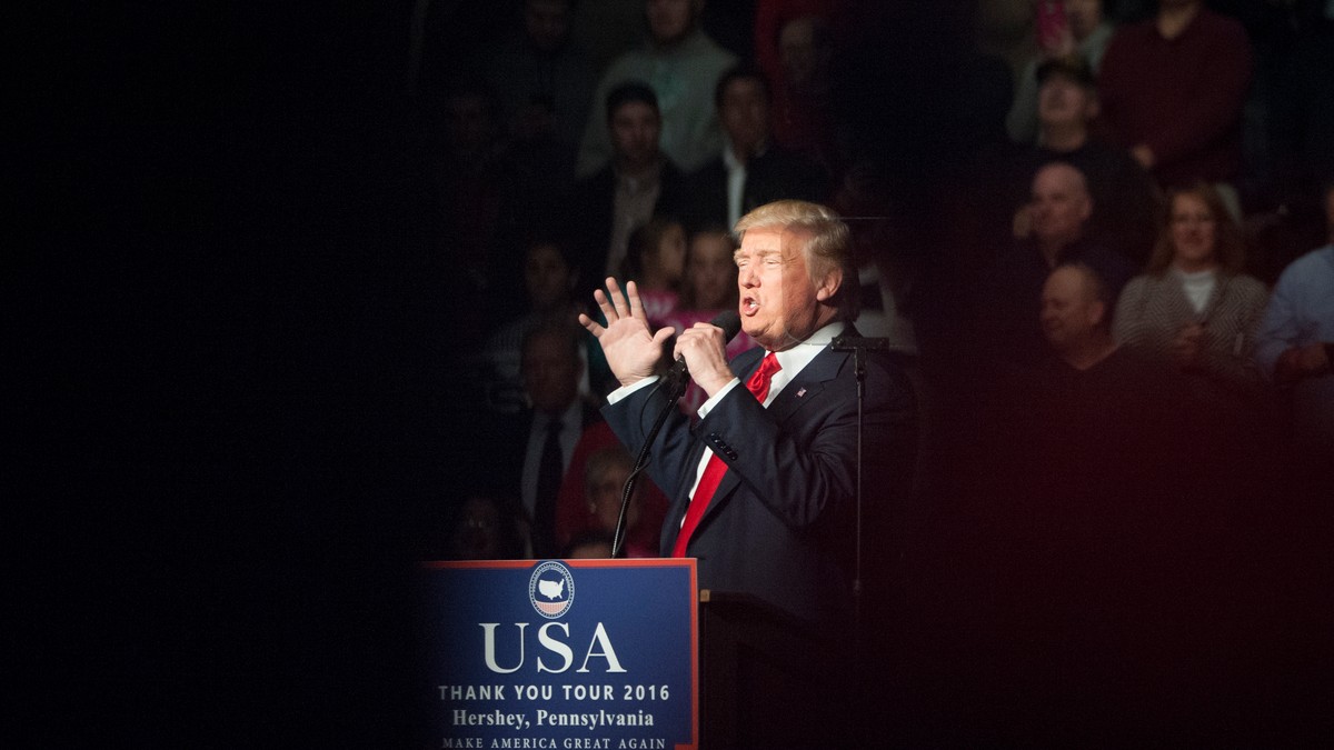 Trump îl felicită pe Putin