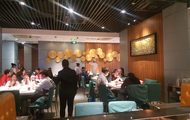 CORESPONDENȚĂ DIN BEIJING, CAPITOLUL 7 / Scriitoarea Doina Ruști, despre adevărata mâncare chinezească