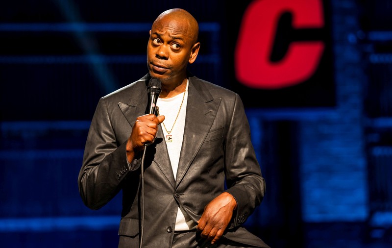 Comediantul Dave Chappelle a fost atacat pe scenă, în timpul unui spectacol