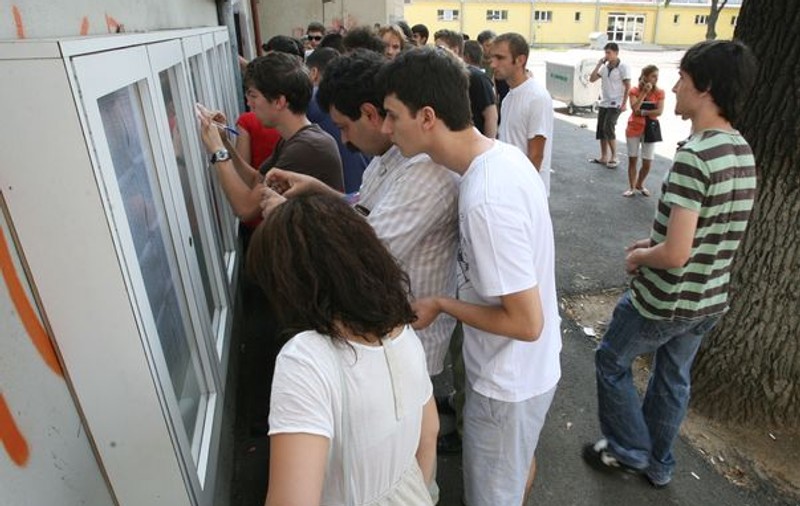 Bac 2011: Au fost afişate primele rezultate ale sesiunii din toamnă