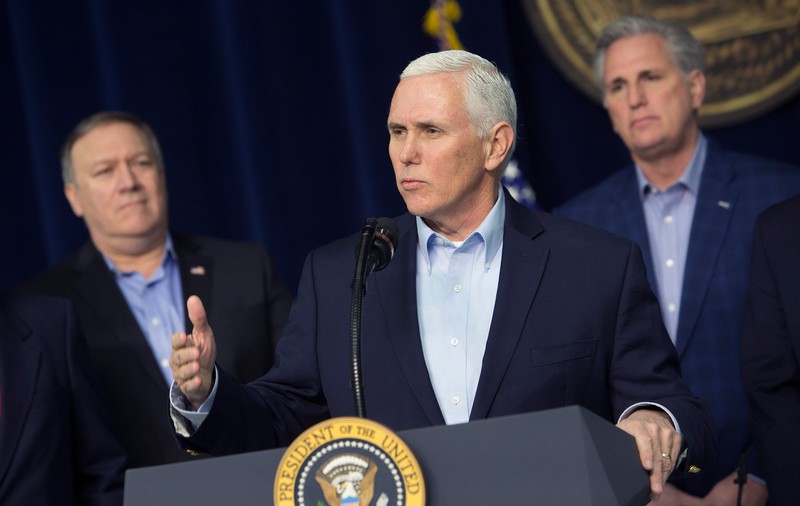 Vicepreședintele SUA, Mike Pence, nu se autoizolează, deși un secretar al său a fost testat pozitiv