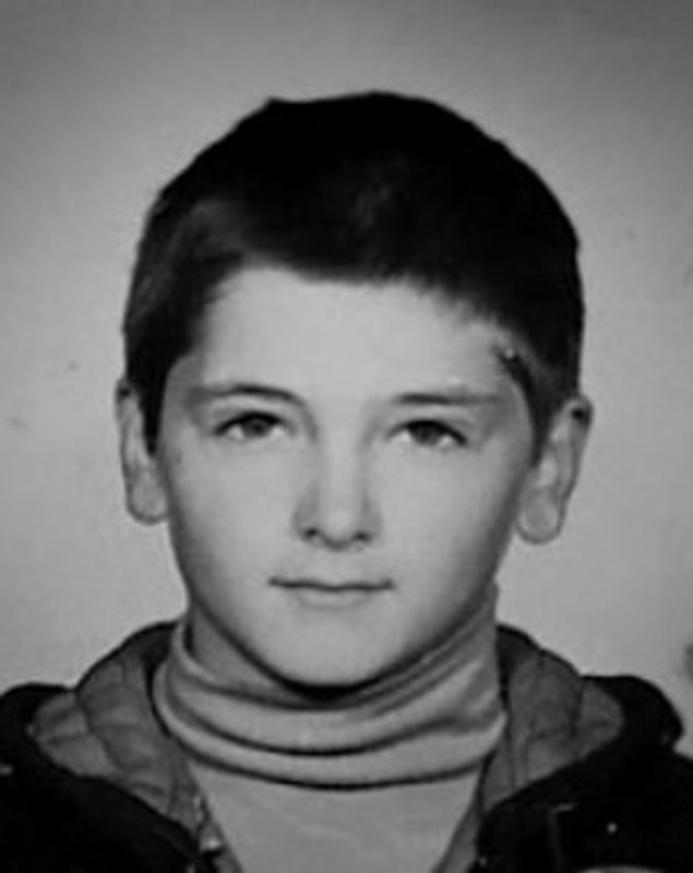 Imagine rară cu Mircea Radu din copilărie. Povestea care l-a marcat: „Mi-a spus că înghite săbii și adoră șerpi cu care se plimbă de gât”