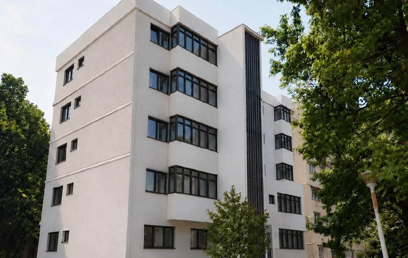 Bloc cu lift exterior