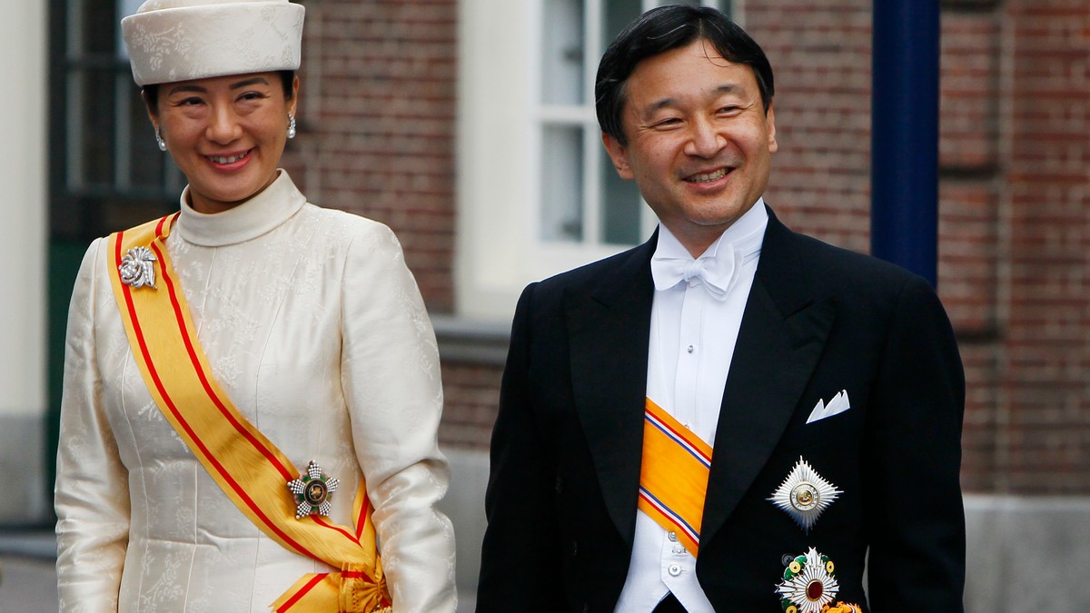 Povestea prințului Naruhito, cel care va deveni împăratul Japoniei