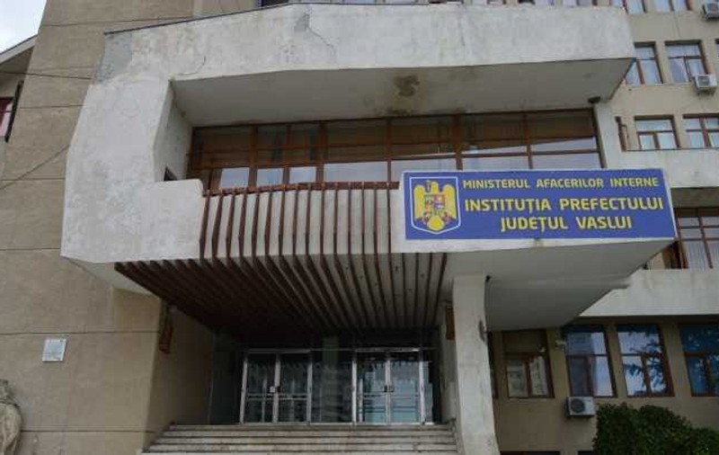 Spor de pandemie pentru angajații prefecturilor. La Prefectura Vaslui, salariile sunt majorate cu 30% încă din luna octombrie