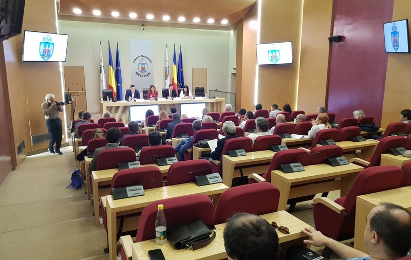 Dezbatere pe vinieta de București. Asociația Producătorilor de Automobile propune extinderea taxării pentru mașinile Euro 4 și Euro 5