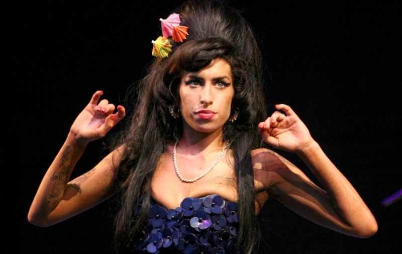 Amy Winehouse a băut excesiv în ultimele săptămâni de viață. Află de ce!