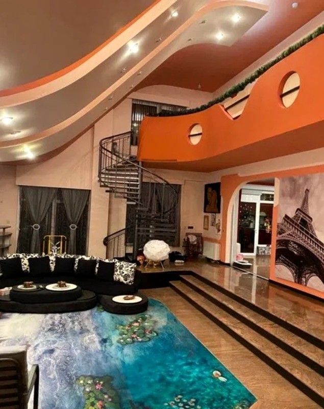 Imagini cu vila de 800.000 de euro pe care Titi Aur a scos-o la vânzare: „Trebuie să avem în portofel și bani”
