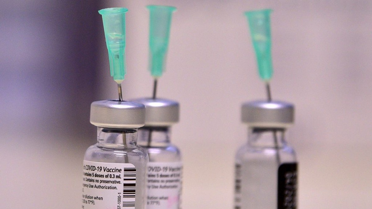 Doze de vaccin Pfizer | Imagine ilustrativă
