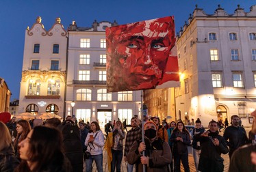 Chipul lui Putin însângerat