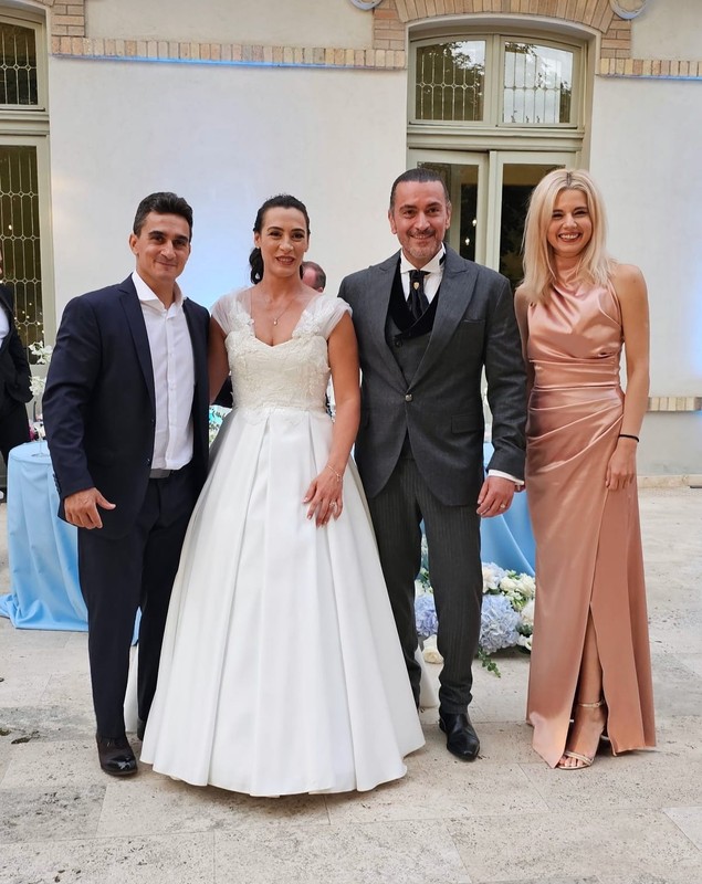 Cum a apărut Marian Drăgulescu la nunta Cătălinei Ponor. A fost însoțit de iubita Simona Carmen, care a atras atenția cu rochia aleasă