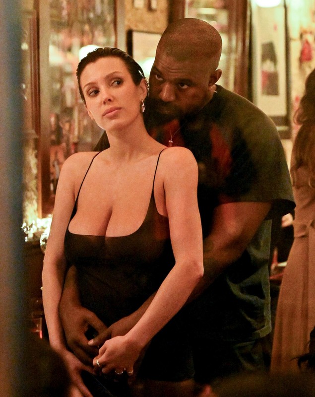 Cine este Bianca Censori, soția lui Kanye West. A șocat mereu cu aparițiile ei mult prea îndrăznețe