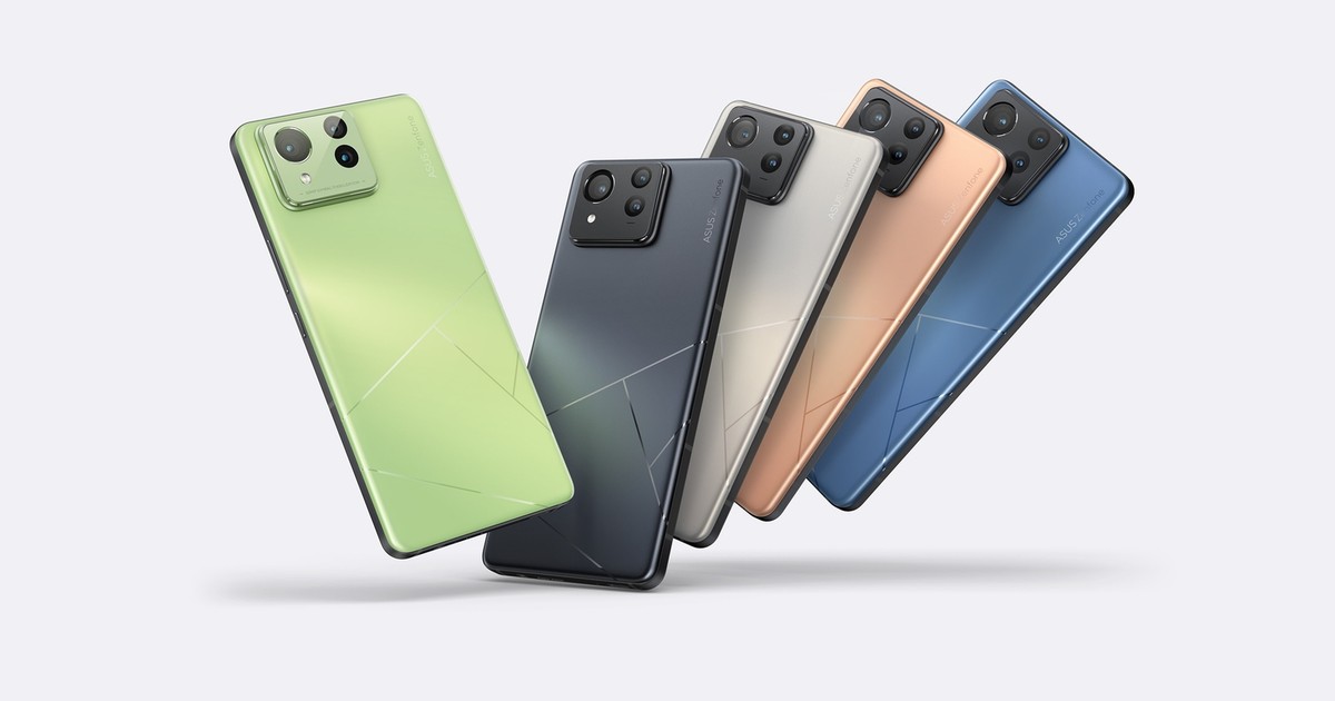 Gama de telefoane ASUS Zenfone 11 Ultra, de culori diferite, așezate pentru poza de prezentare.