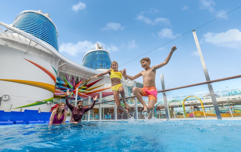Vacanța pe care copiii nu o vor uita niciodată: noul vas de croazieră LEGEND OF THE SEAS ajunge în Europa 
