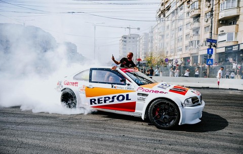 Peste 30.000 de cai putere în Ploiești la prima etapă din Campionatul Național de Drift 2026