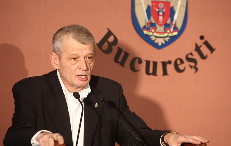 Oprescu: "Gigacaloria în Bucureşti rămâne la 100 lei pentru toată lumea" 