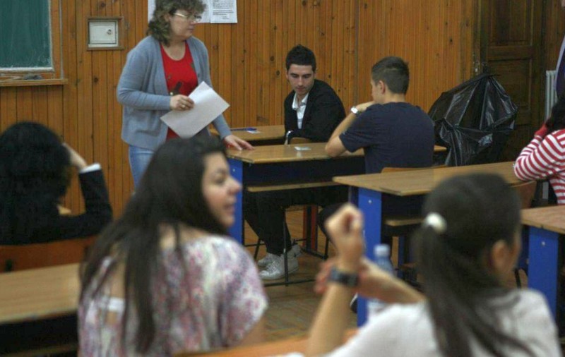 BACALAUREAT 2015 | Lucrările vor fi corectate în alte judeţe decât cele în care elevii susţin probele scrise