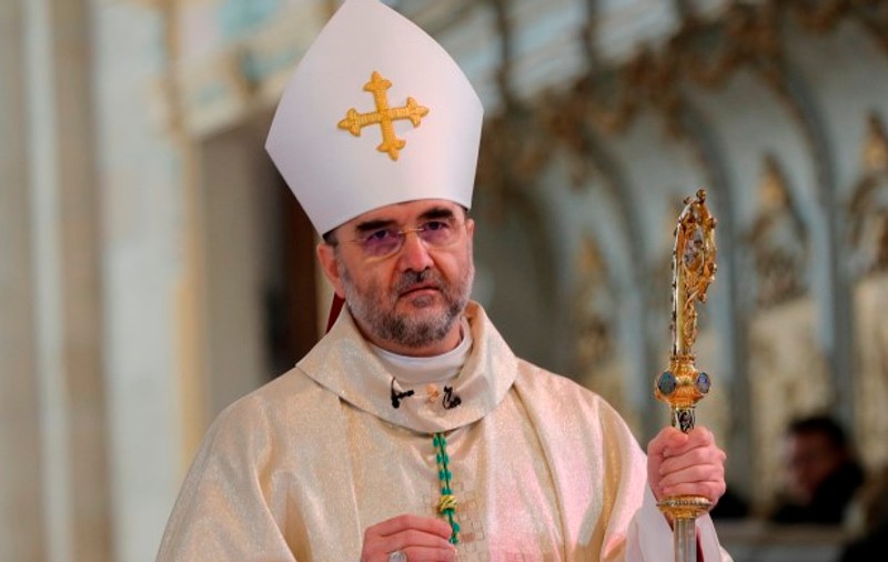 Arhiepiscopul romano-catolic de Alba Iulia, internat în spital, după ce a fost confirmat cu coronavirus