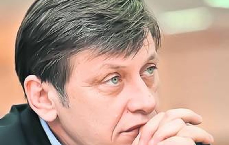 Petru Filip, împuternicit de Crin Antonescu să preia interimatul la preşedinţia Senatului