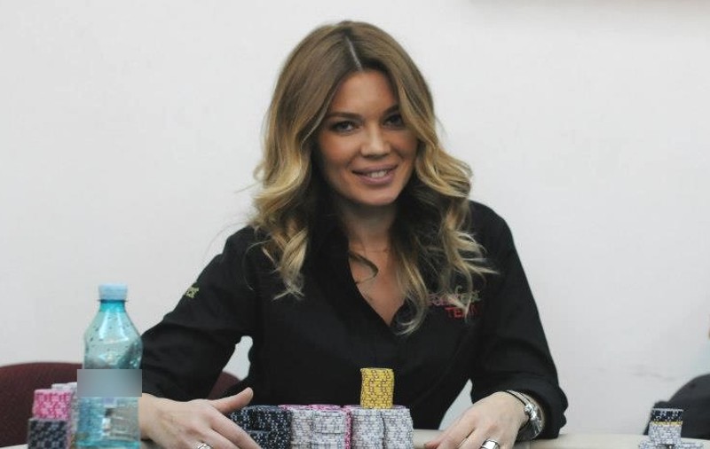 Gina Pistol intră în luptă pentru un premiu de 200.000 de euro!